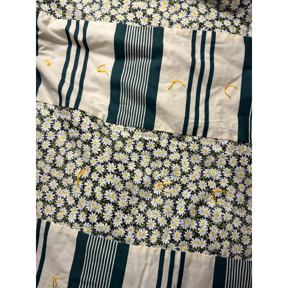 Handmade Patchwork Tied Quilt Floral Daisy Striped Cottagecore Black Green Cream - Picture 2 of 16